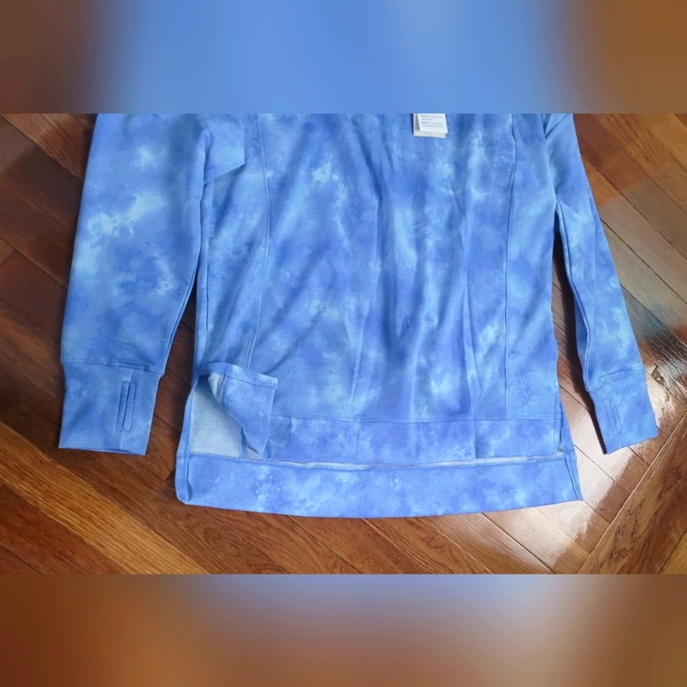 Earth Yoga Blue XL Tie-Dye Top